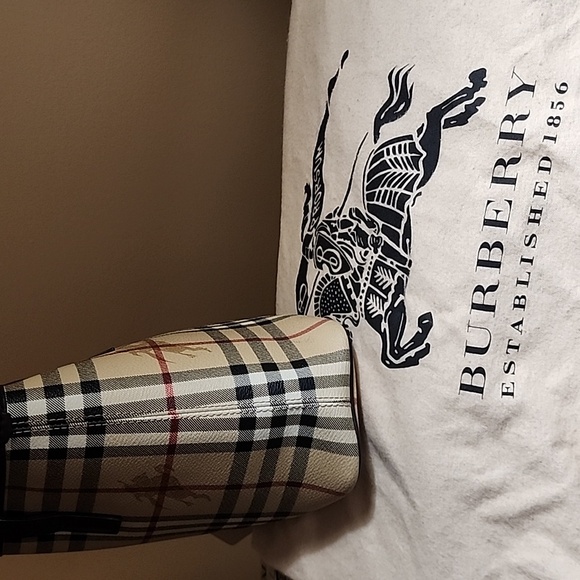 Authentic Burberry Haymarket Nova check Coated Canvas Small Tote W Dust Bag - Picture 4 of 8